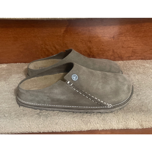 Birkenstock Shoes - NWOT Birkenstock Women’s Suede Clogs Size 38/ 7.5 U.S.